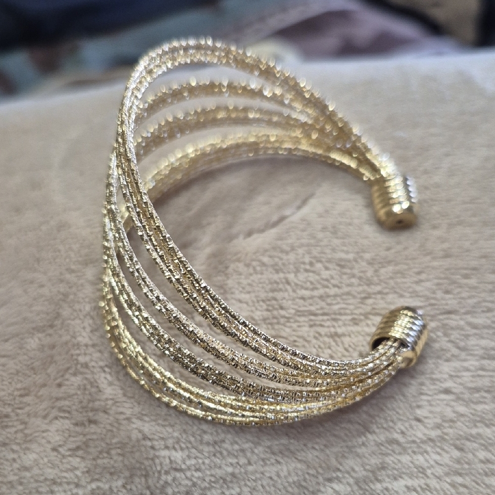 Elegant Gold Cuff Bracelet